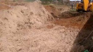 Выравнивание площадки под фундамент