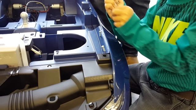 Picking Up, Unboxing And Assembling The Power Wheels Ride On Ford Mustang GT 5.0 12 Volt! смотреть онлайн