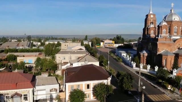Монумент летчикам-штурмовикам в центре города Бутурлиновка смотреть онлайн