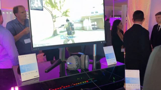 Petite découverte des produits EVNIA par Philips смотреть онлайн