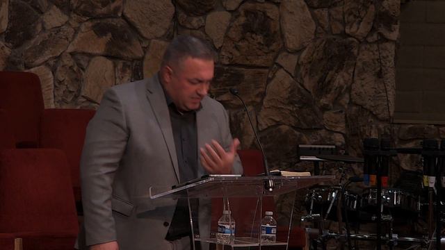 1-е послание Иоанна 1 глава (стихи 8-10) | Anatolii Golodneac | New Hope Church смотреть онлайн