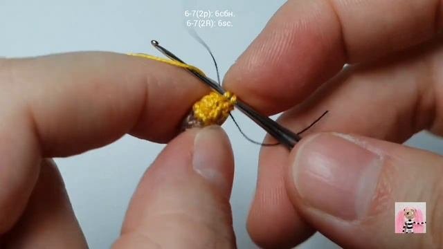 Кукла крючком Малыш в костюме жирафика Crochet A Doll #миниамигуруми #miniamigurumi