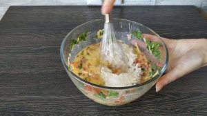 Быстрый ЗАВТРАК. Оладушки с колбасой и сыром.