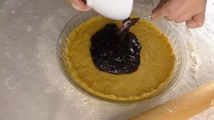 Рассыпчатый пирог с вареньем  к чаю / простые рецепты