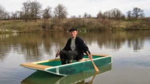 Лодка из сотового поликарбоната. Эту лодку сделали до меня.