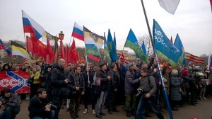 Начало митинга за Новороссию.
