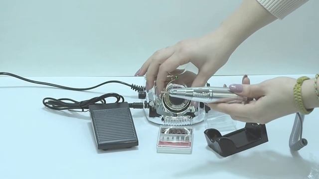 Серебристый аппарат 80 ватт 45000 об. смотреть онлайн