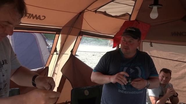 Команда рыбаков из Иркутска в Хабаровской ТАЙГЕ (2 часть) Наводнение/Перелетаем на другую реку смотреть онлайн