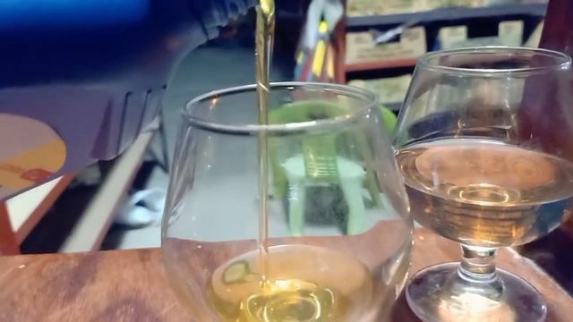 NEGOSYO TIPS: PAANO MALALAMAN ANG ADVANCE AX7 OIL FAKE VS. ORIG. OIL QUALITY смотреть онлайн