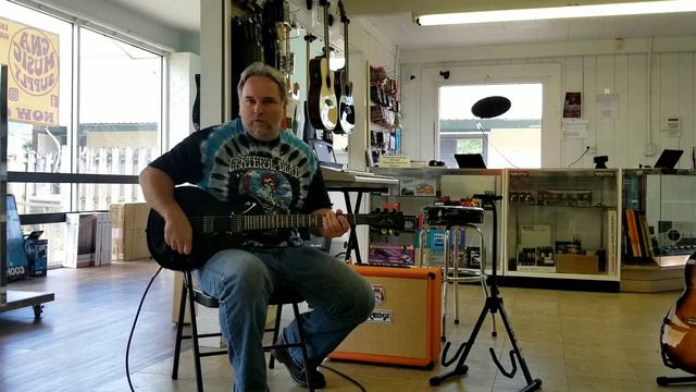 Gibson Les Paul Dark edition смотреть онлайн