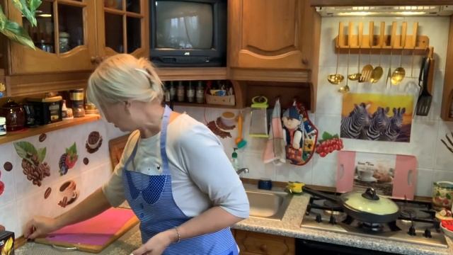 ЧТО ПОДАРИТЬ РОДИТЕЛЯМ НА ДЕНЬ РОЖДЕНИЯ | Arina Belaja смотреть онлайн