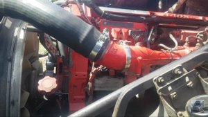 Дальнобой на Volvo VNL. Ремонт на майские праздники.