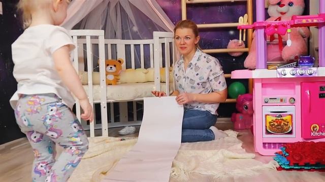 ЧЕМ ЗАНЯТЬСЯ ДОМА, КОГДА СКУЧНО? | ПРЫГАЕМ ПО СЛЕДАМ | ТРЕНИРУЕМ ВНИМАТЕЛЬНОСТЬ
