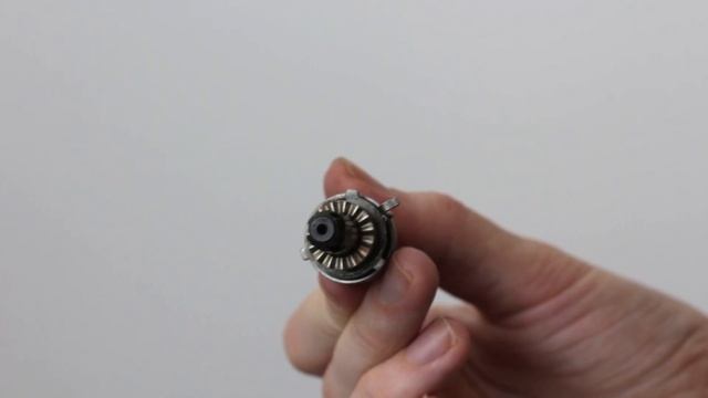 Makita HP0300 Редуктор | Макита Как устроен? смотреть онлайн