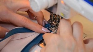 ВТАЧИВАЕМ ПОТАЙНУЮ МОЛНИЮ В БОКОВОЙ ШОВ / как правильно вшить потайной замок