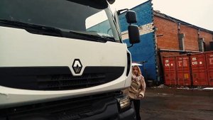 Видео обзор самосвал RENAULT KERAX