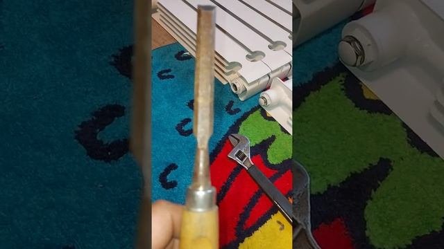 Как менять и устанавливать биметаллические радиаторы отопления.