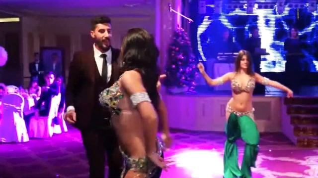 Вау! Очень красивый танец живота на свадьбе / Linda Show