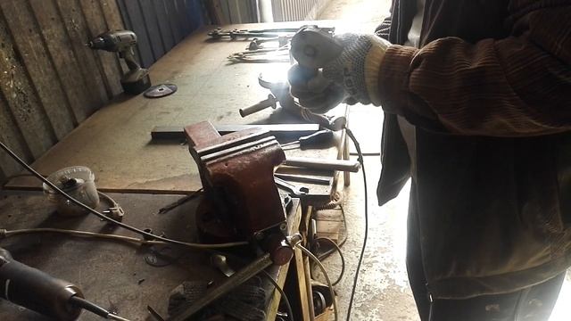 Ножницы для резки проволоки. Переделываем из старого в новое! смотреть онлайн