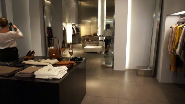 Pedro del Hierro La Cañada Marbella смотреть онлайн