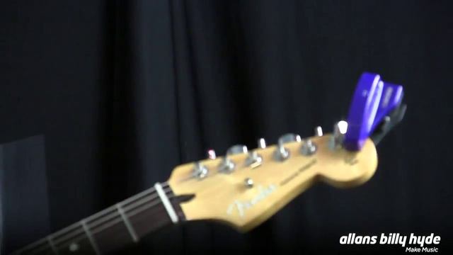 Boss TU10 Clip On Chromatic Guitar Tuner смотреть онлайн