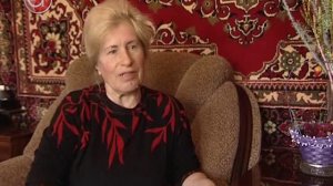 Ветеран труда ждёт путёвку в санаторий.