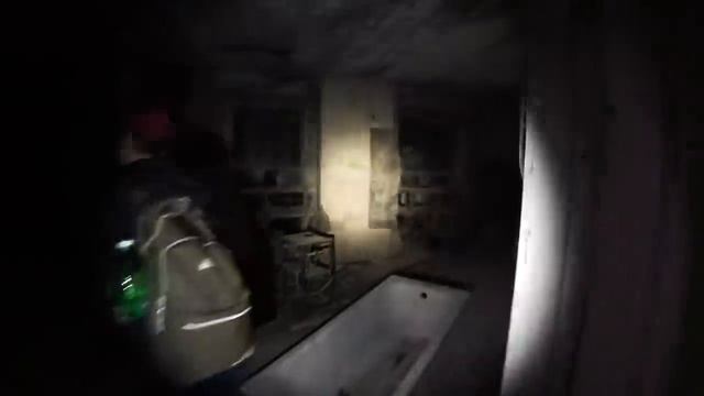 Побег от полиции в Чернобыле. Запустили карусели в Припяти. Медсанчасть 126