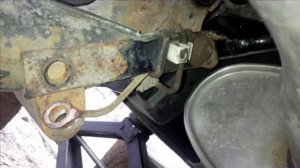 Mercedes-Benz A W168 - How to repair Rear wheel suspension Bearing Axles / Výměna Ložiska Nápravy