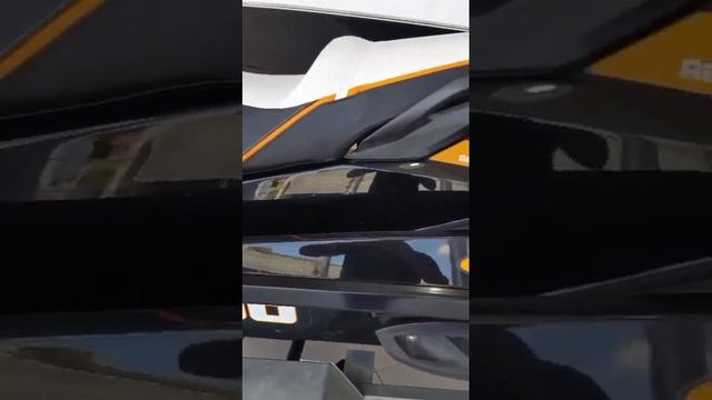 Jet Ski Sea Doo GTR 215 смотреть онлайн