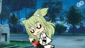 Меме: ШлА-ШлА-ШлА БуТыЛкУ нАшЛа)))Срача!?