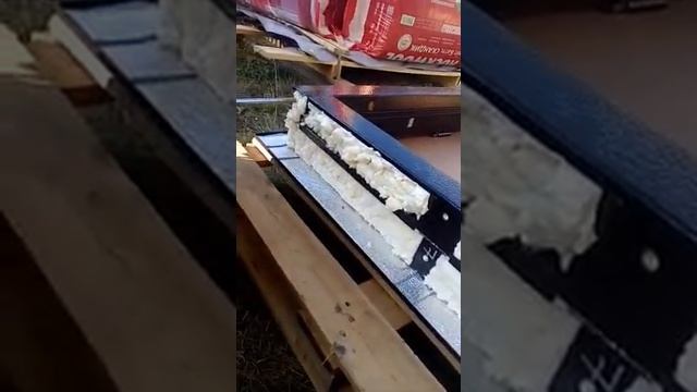 Установка двери с терморазрывом.