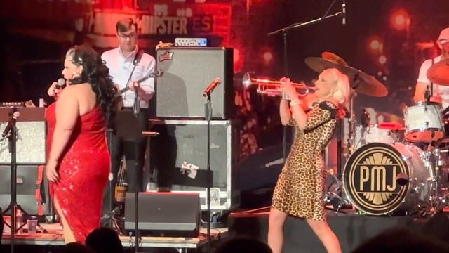 All About That Bass - Scott Bradlee’s Postmodern Jukebox - Live at Riviera Theater on 3/20/23