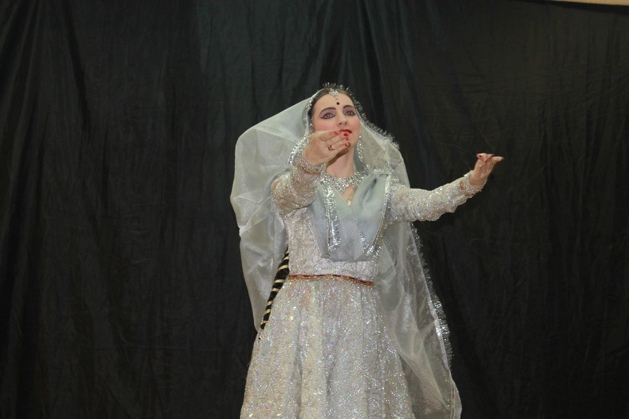 Народный танец - Светлана Нигам - Аадж Римжим Мухрит (2) | Folk Dance Lesson