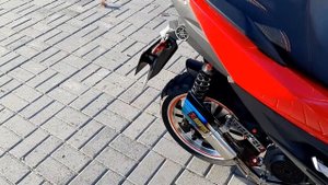 прямоток на китайском скутере Yamaha