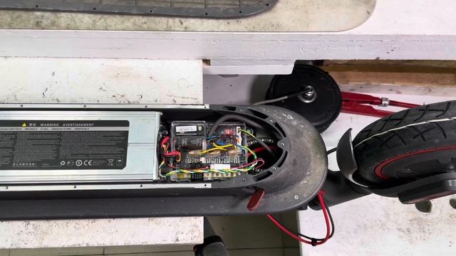 Электросамокат Xiaomi немного про гидроизоляцию.