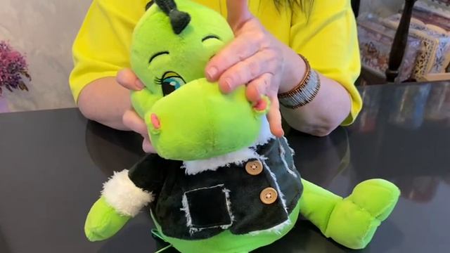 Алекс - сладкий новогодний подарок в мягкой игрушке