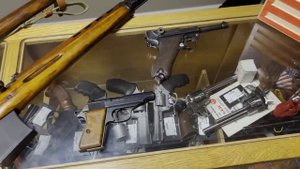 Русское оружие и оружие фашистов в Нью-Йорке! Warstory и оружейный магазин Солженицына