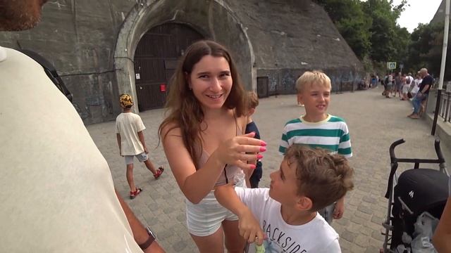 Место Где хочется жить!!! Абрау Дюрсо. Первый раз встал на водные лыжи. Влог Super Family смотреть онлайн