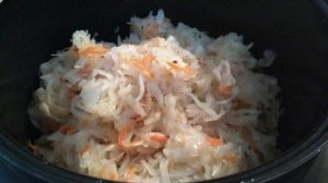 Тушеная квашеная капуста со свининой
