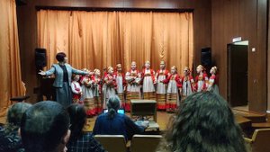 Жил у бабушки коток, раскудрявый животок