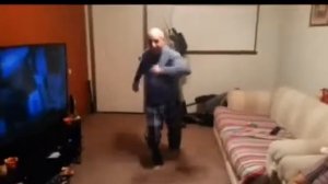 Танцы пенсионеров