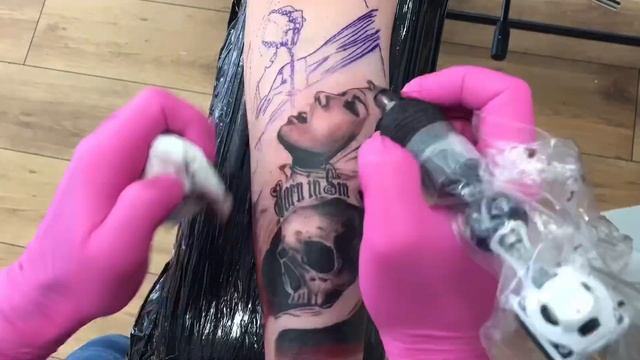 BORN IN SIN | TATTOO TIMELAPSE | GUYSTATTOO смотреть онлайн