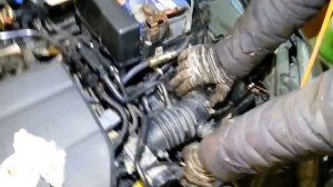 Мазда 3 2.0 Замена воздушного фильтра.