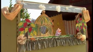 Кукольный спектакль " Три поросёнка"