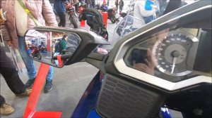 HONDA GOLD WING GL 1800 TOUR AIRBAG DCT AUTOMATIC TOPCASE GOLDWING SC 79 ALL NEW MODEL WALKAROUND