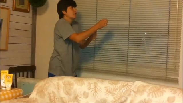 Страдают все,я проверяю вспышку смотреть онлайн