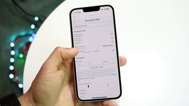 How To Change Birthday On Roblox! смотреть онлайн