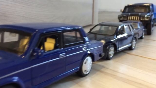 Машинок много не бывает. Машинки игрушки Kinsmart и другие. Cars collection