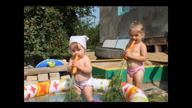 Весёлая детская песенка - ЕДЕМ К БАБУШКЕ В ДЕРЕВНЮ!!! смотреть онлайн