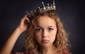 РОДИТЕЛЬСКАЯ ЛЮБОВЬ ПОРОЙ ОПАСНА. ВЕДЬМИНА ИЗБА. ИНГА ХОСРОЕВА.mp4